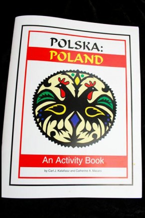 Polska - Poland - An Activity Book (book-pa1)